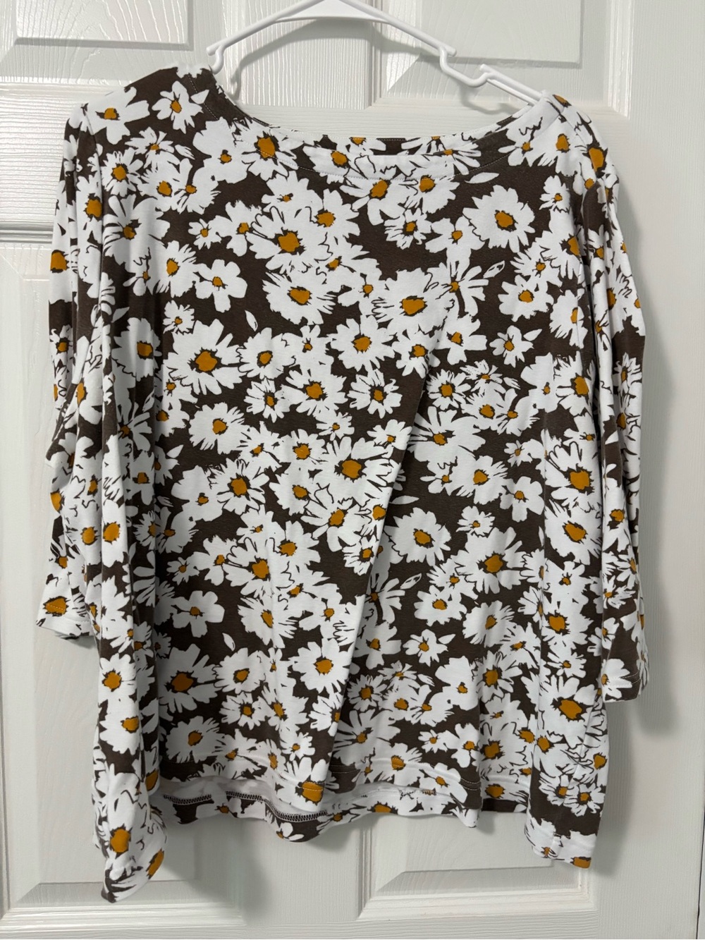 croft & barrow Brown Floral Daisy Long Sleeve Top